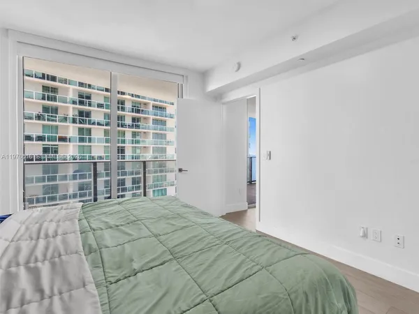 $5,750 | 488 Northeast 18th Street, Unit 2309, Miami, FL 33132