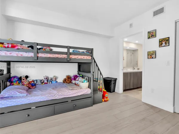 $5,750 | 488 Northeast 18th Street, Unit 2309, Miami, FL 33132