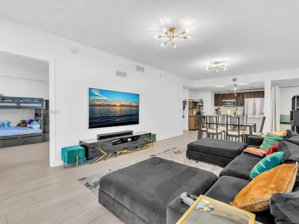 $5,750 | 488 Northeast 18th Street, Unit 2309, Miami, FL 33132