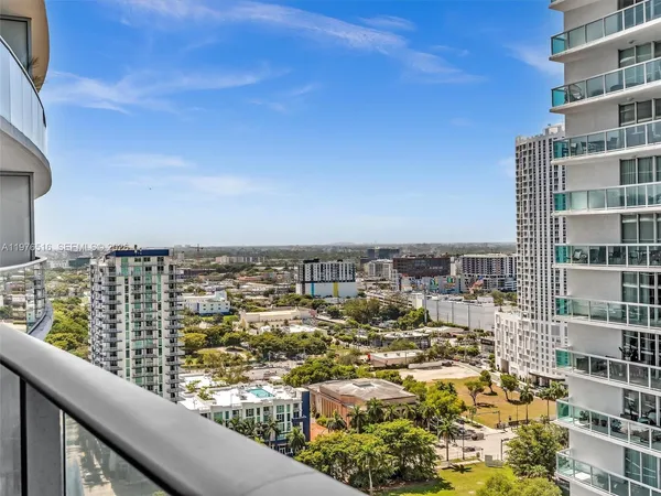 $5,750 | 488 Northeast 18th Street, Unit 2309, Miami, FL 33132