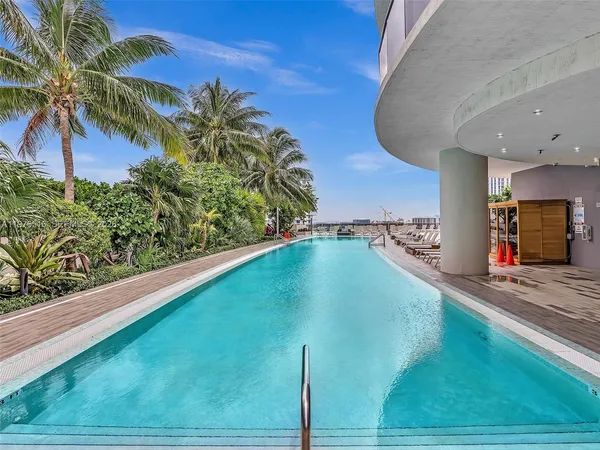 $5,750 | 488 Northeast 18th Street, Unit 2309, Miami, FL 33132