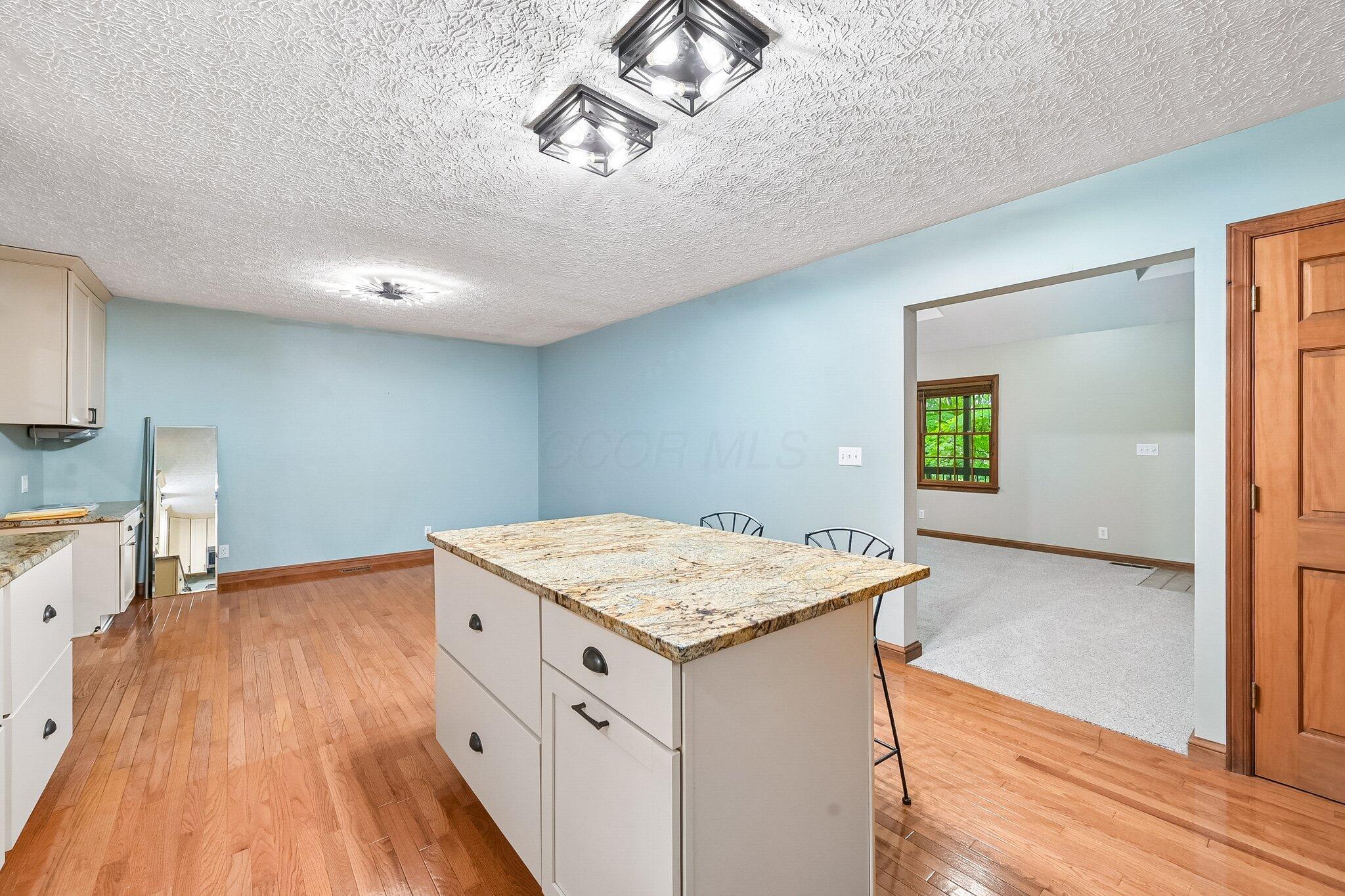 12120 Young Road Amanda, OH 43102 - Photo 19 of 114 Kitchen