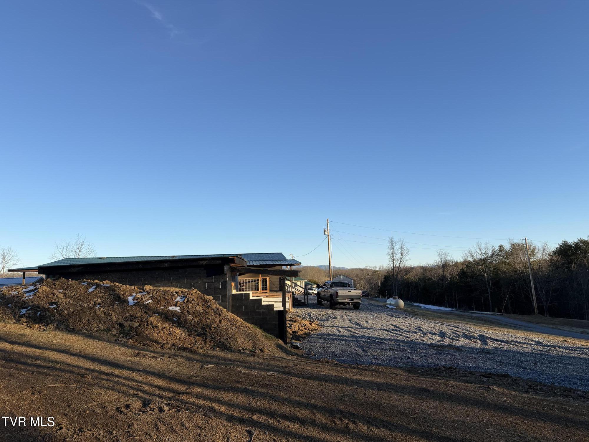 220 Redwood Lane Mosheim, TN 37818 - Photo 14 of 47 IMG_5462