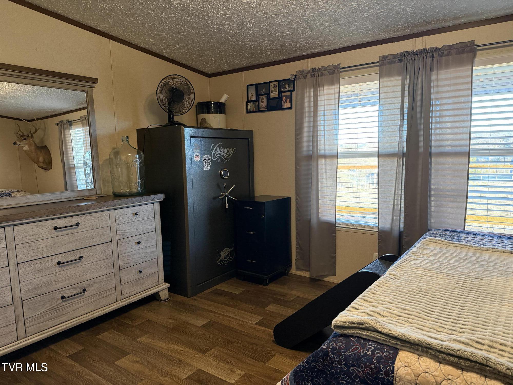 220 Redwood Lane Mosheim, TN 37818 - Photo 28 of 47 IMG_5451