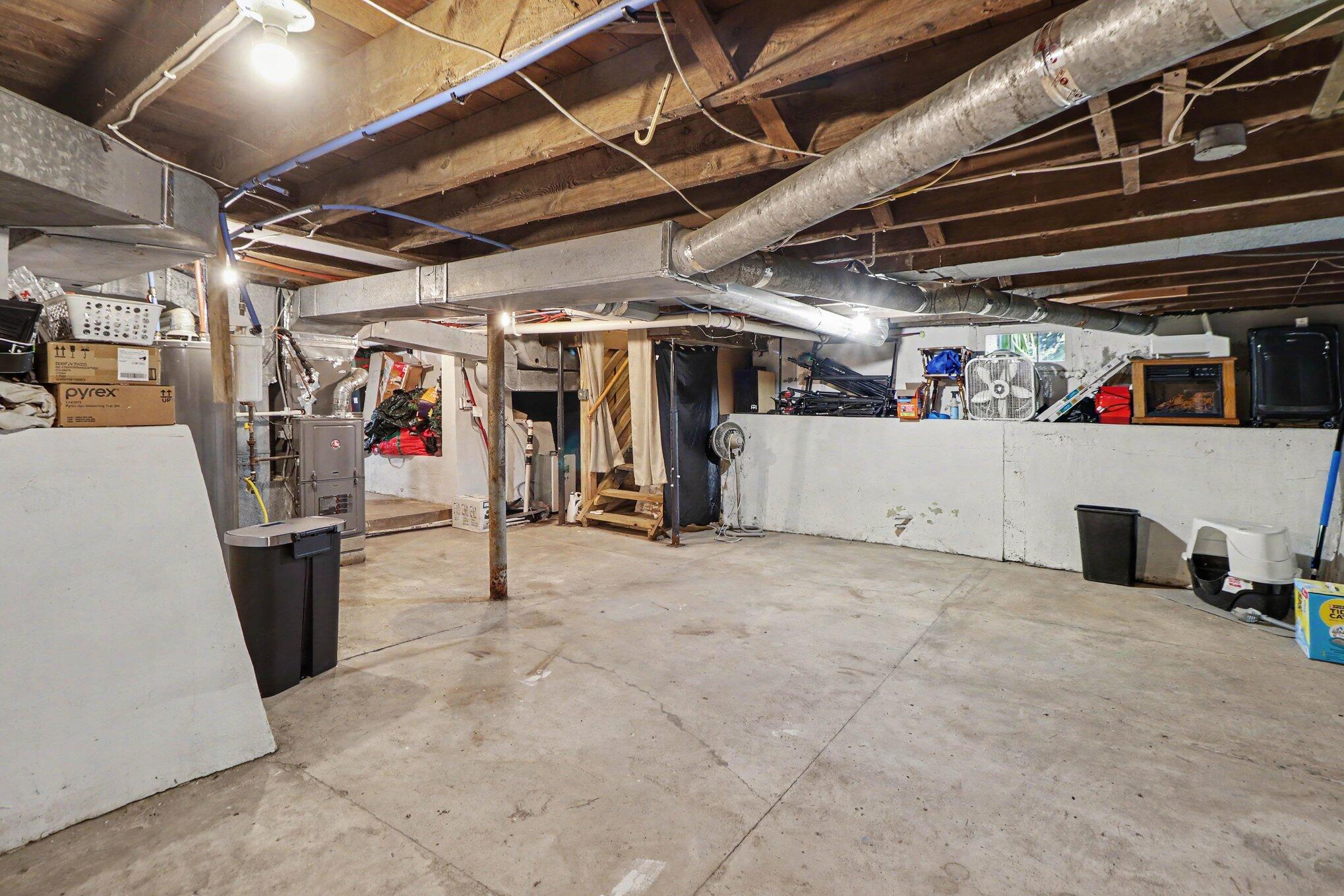 401 North Street Wheeler, IN 46342 - Photo 12 of 17 2038x1359