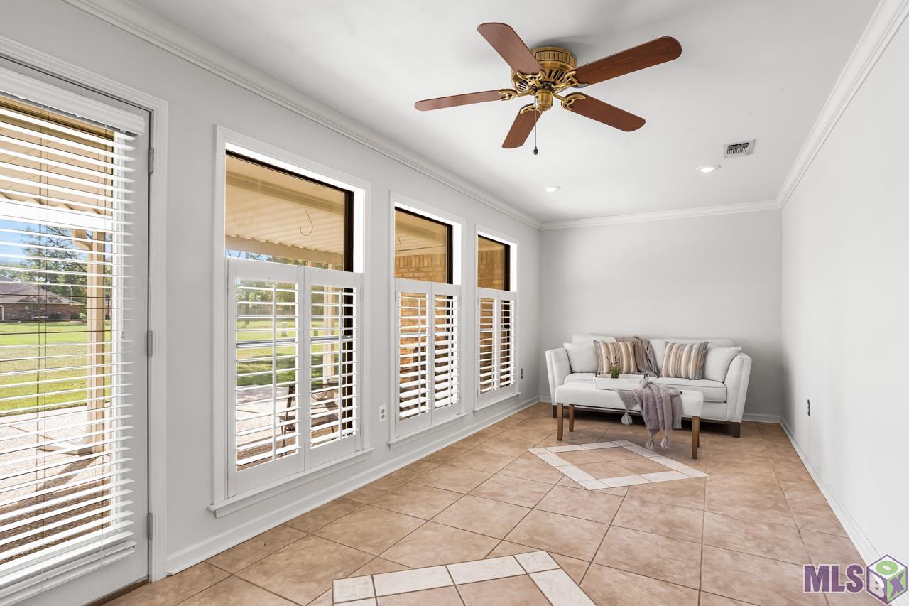 12436 Cardeza Avenue Baton Rouge, LA 70816 - Photo 9 of 24 Gallery Image 9