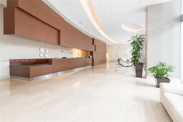 $2,750 | 79 Southwest 12th Street, Unit 1811S, Miami, FL 33130