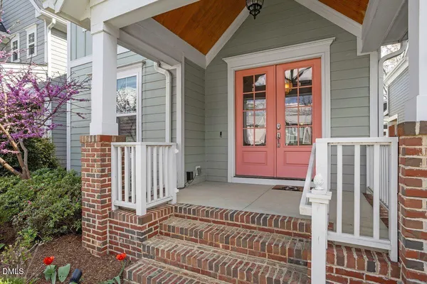 $845,000 | 403 1/2 Carolina Avenue, Raleigh, NC 27606
