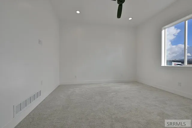 $398,000 | 3188 Desert Sky Drive, Ammon, ID 83406