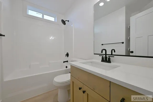 $398,000 | 3188 Desert Sky Drive, Ammon, ID 83406