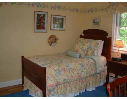 3 Laurel Drive Medfield, MA 02052 - Photo 15 of 18 Gallery Image 15