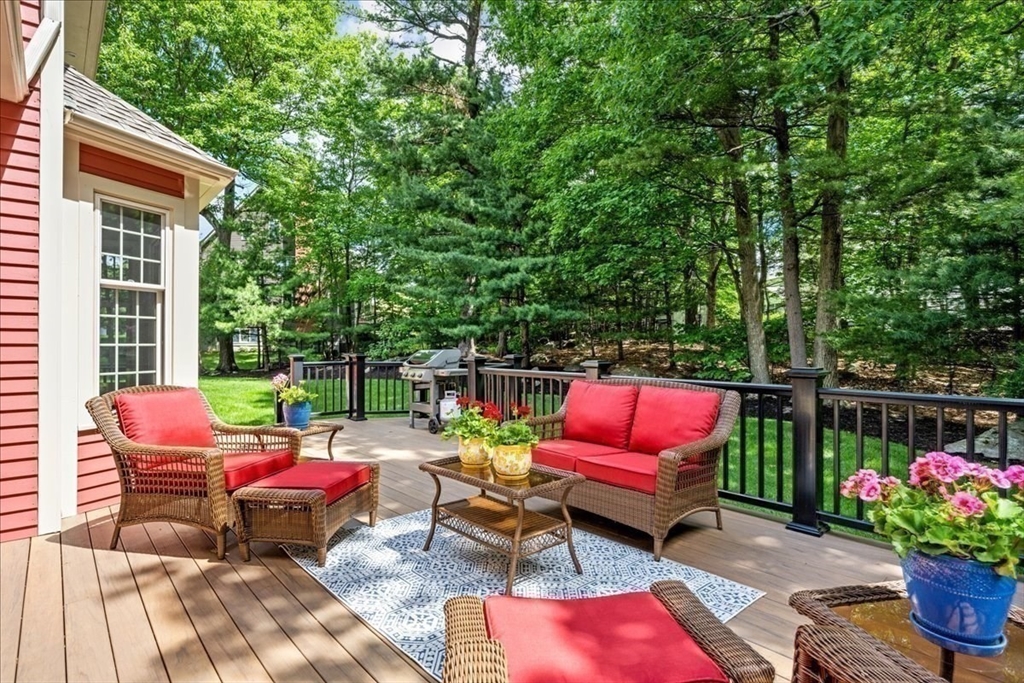 4 Round Table Road Shrewsbury, MA 01545 - Photo 31 of 41