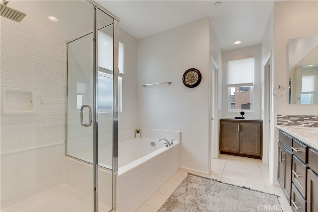 7340 Garnet Ridge Road Jurupa Valley, CA 92509 - Photo 15 of 36