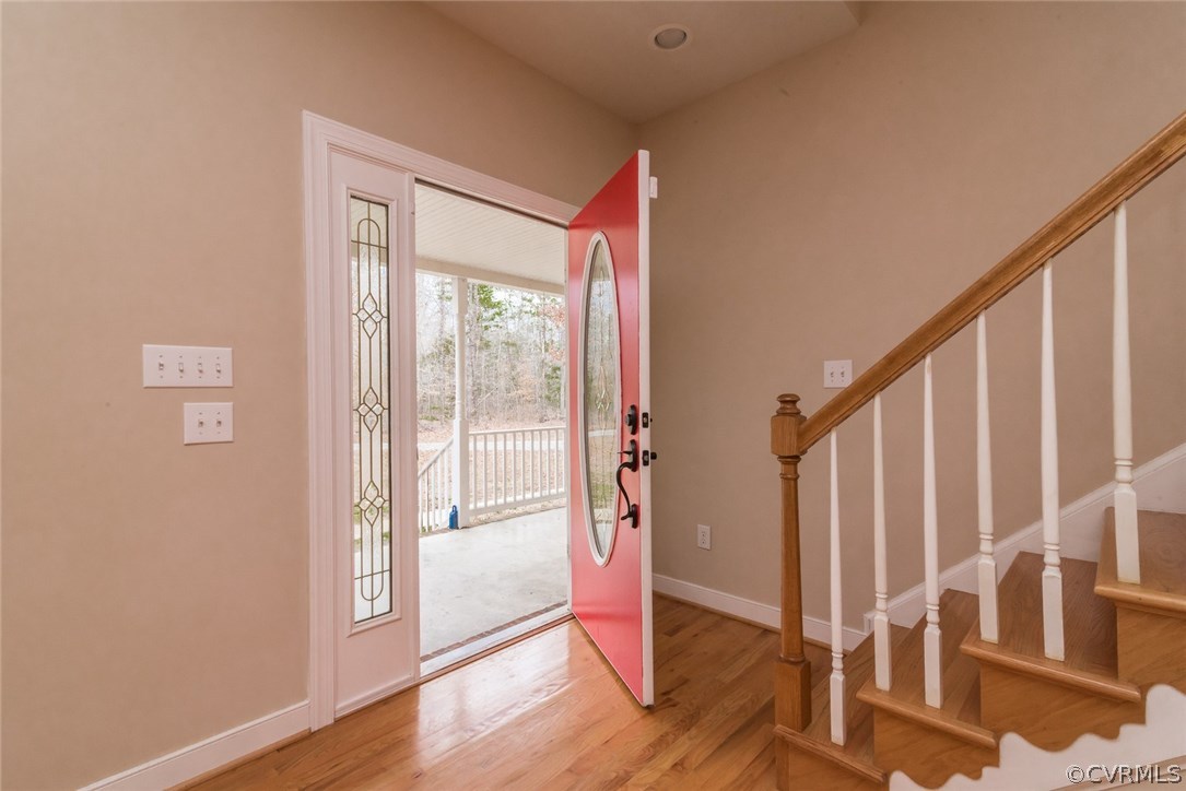 20843 Beaver Dam Road Beaverdam, VA 23015 - Photo 9 of 50 a view of entryway with wooden floor