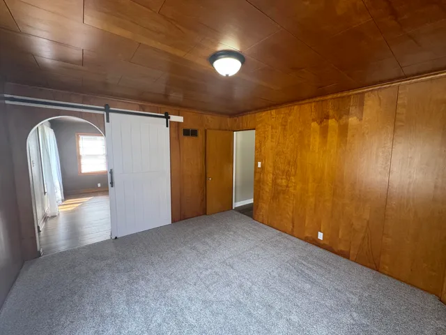 $2,150 | 7706 27th Avenue, Kenosha, WI 53143