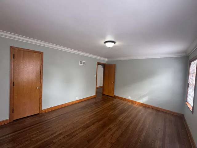 $2,150 | 7706 27th Avenue, Kenosha, WI 53143