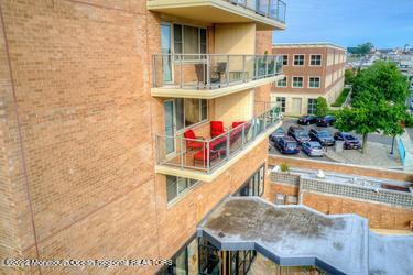 28 Riverside Avenue, Unit 2H Red Bank, NJ 07701 - Photo 33 of 36
