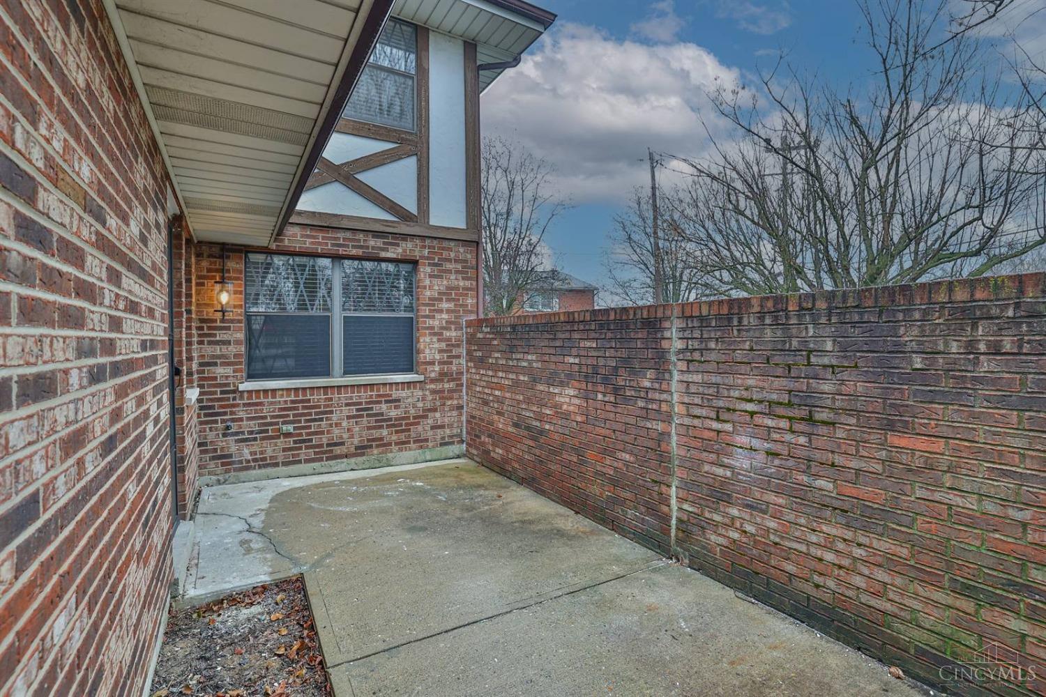 5640 Springdale Road Cincinnati, OH 45251 - Photo 32 of 38 Gallery Image 32