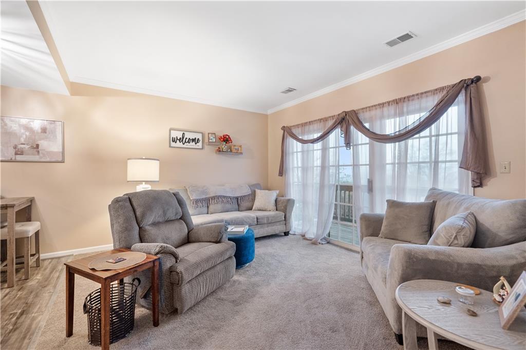 2445 Old Greentree Road, Unit 2B Carnegie, PA 15106 - Photo 13 of 25 Gallery Image 13