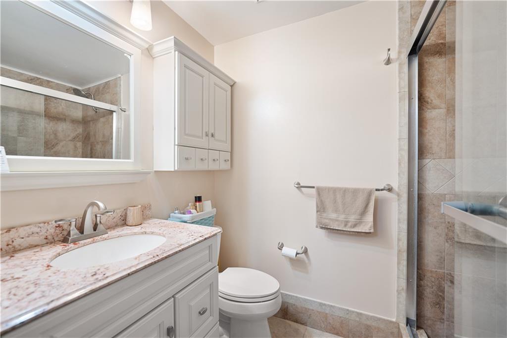 2445 Old Greentree Road, Unit 2B Carnegie, PA 15106 - Photo 16 of 25 Gallery Image 16