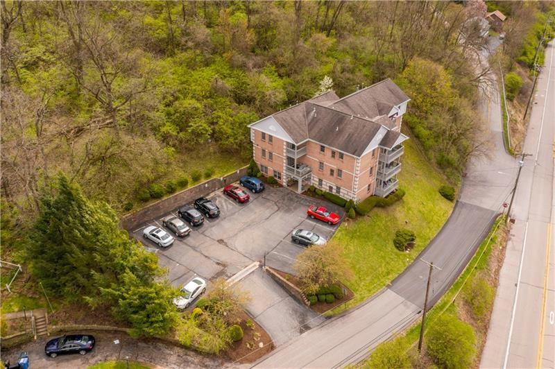 2445 Old Greentree Road, Unit 2B Carnegie, PA 15106 - Photo 24 of 25 Gallery Image 24