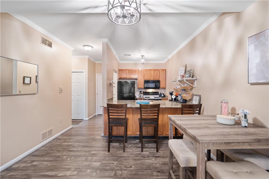 2445 Old Greentree Road, Unit 2B Carnegie, PA 15106 - Photo 10 of 25 Gallery Image 10