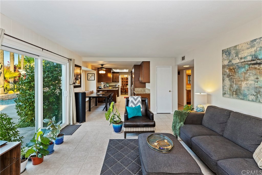 1377 Ransom Road Riverside, CA 92506 - Photo 15 of 59