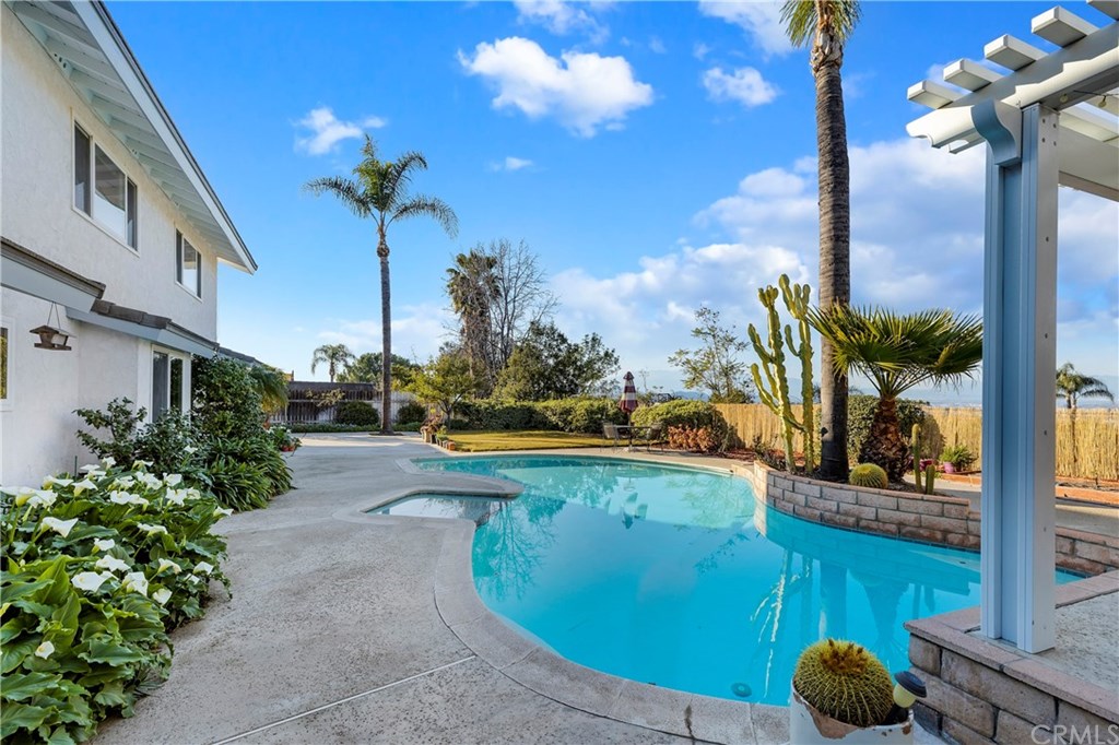 1377 Ransom Road Riverside, CA 92506 - Photo 37 of 59