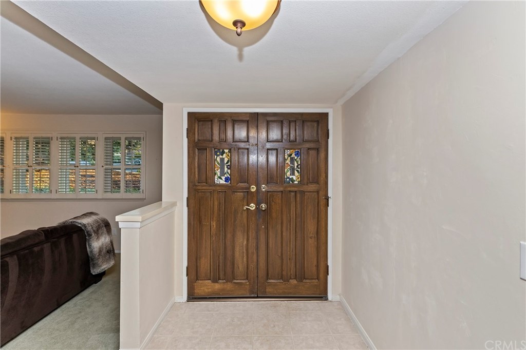 1377 Ransom Road Riverside, CA 92506 - Photo 5 of 59
