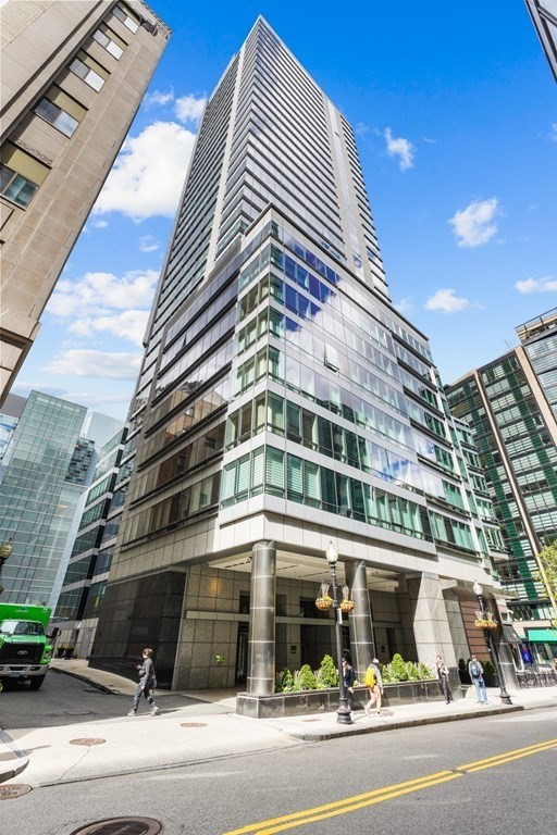 1 Avery Street, Unit U19D Boston, MA 02111 - Photo 26 of 27 a view of a building and a street