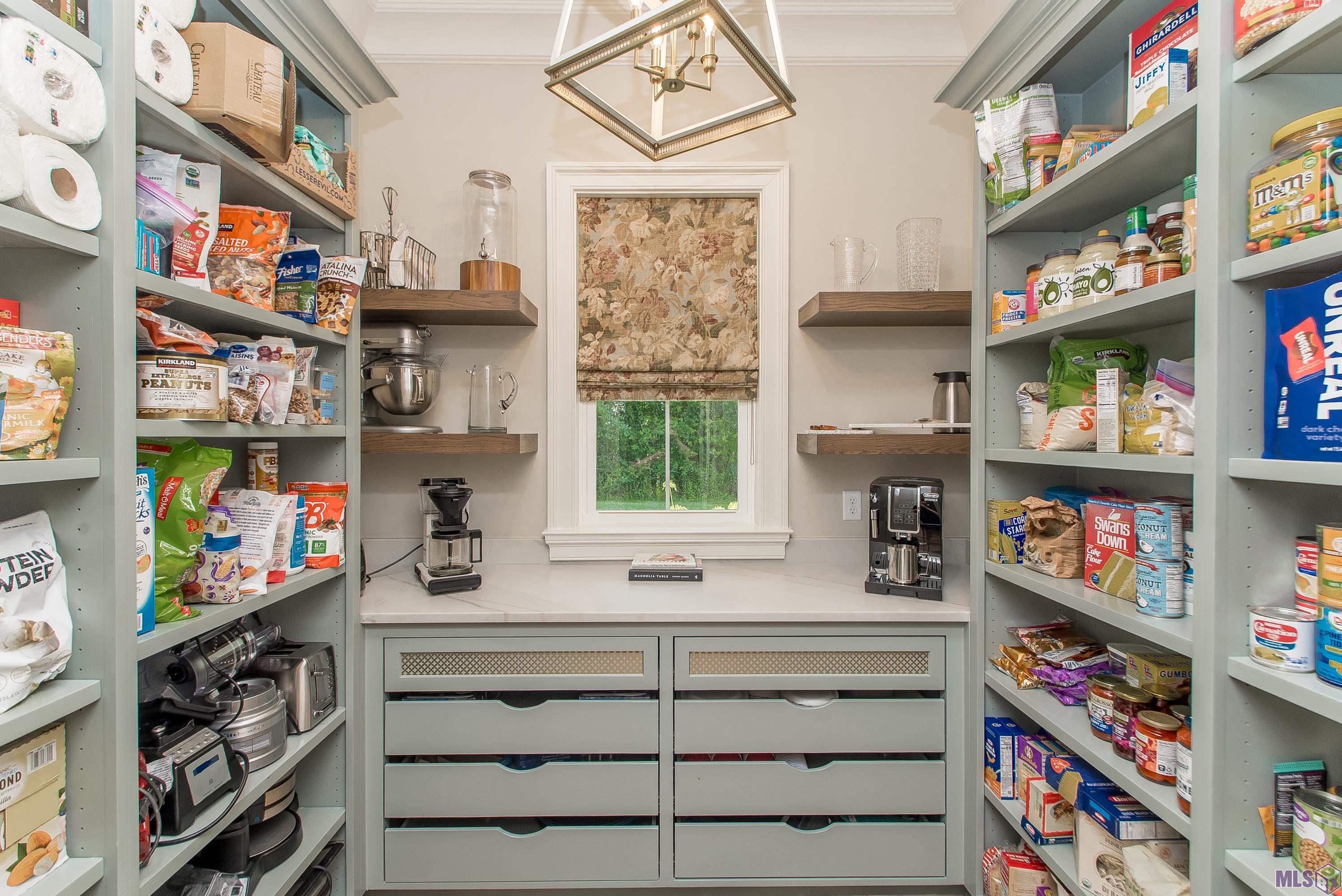 9984 Forrest Delatte Road Denham Springs, LA 70726 - Photo 38 of 59 Pantry