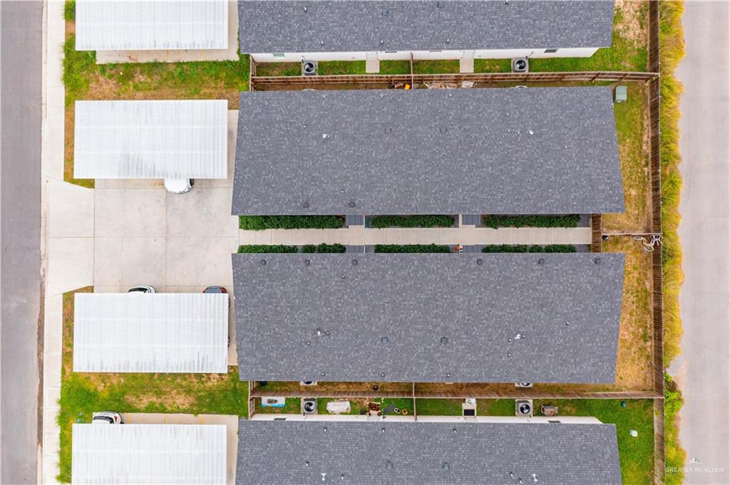 1511 Playa Drive, Unit 2 Weslaco, TX 78596 - Photo 26 of 28 view of a tennis court