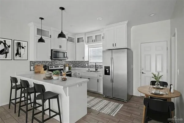 $1,275 | 1511 Playa Drive, Unit 2, Weslaco, TX 78596