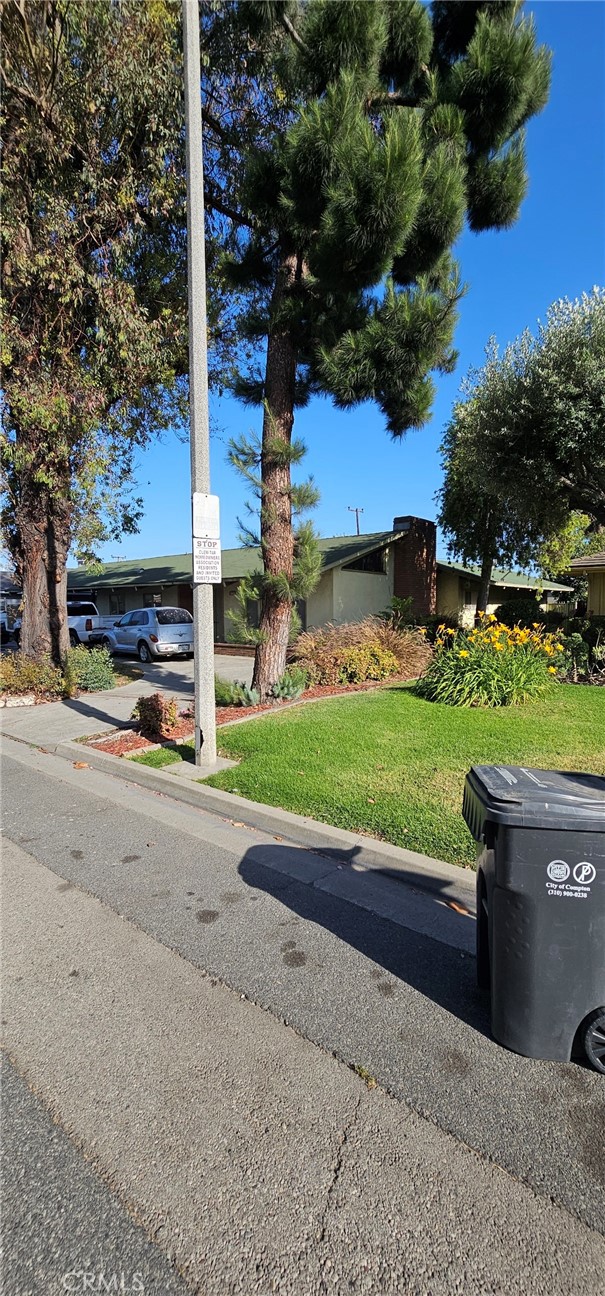 808 East Clemmer Drive Compton, CA 90221 - Photo 3 of 5