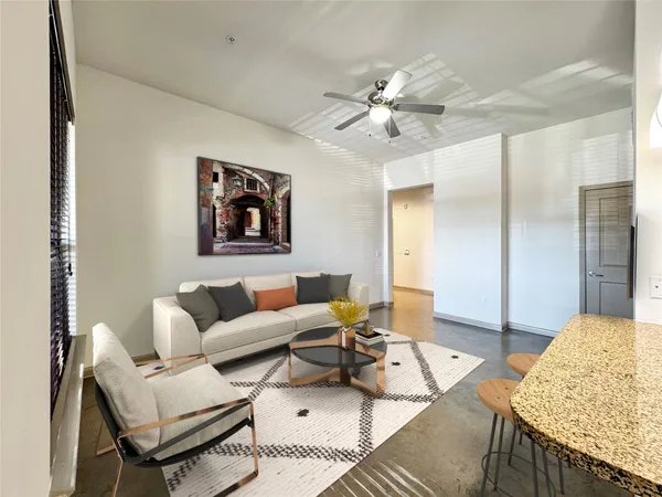 $2,159 | 306 McGowen Street, Unit 1106, Houston, TX 77006