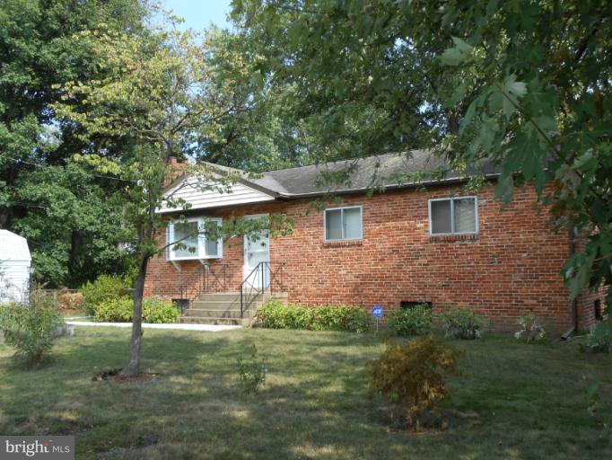 7920 Allentown Road Fort Washington, MD 20744 - Photo 4 of 11 Exterior (Front)