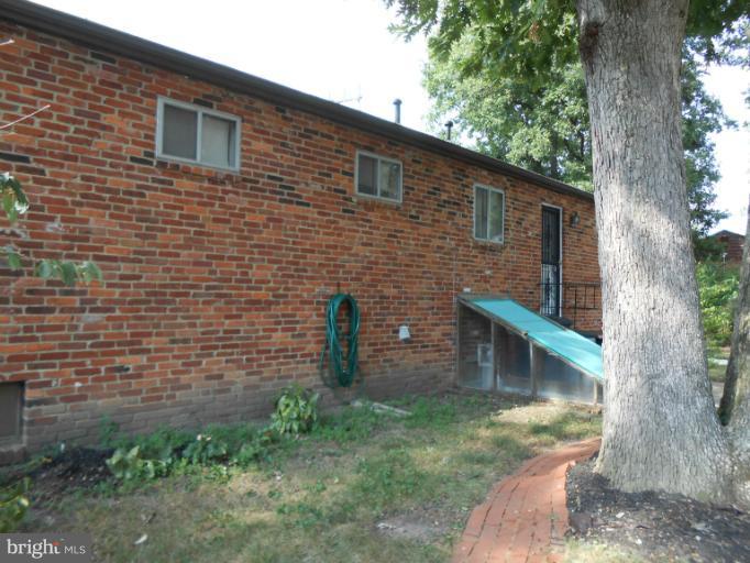 7920 Allentown Road Fort Washington, MD 20744 - Photo 9 of 11 Exterior (Rear)