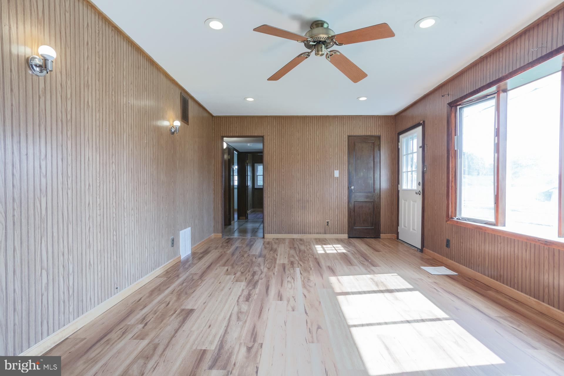 368 Devon Road Fairless Hills, PA 19030 - Photo 21 of 25 Gallery Image 21