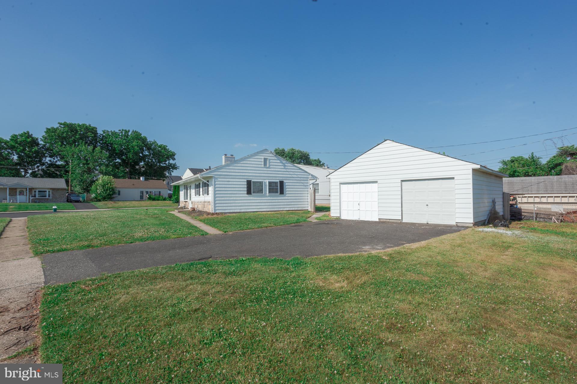 368 Devon Road Fairless Hills, PA 19030 - Photo 23 of 25 Gallery Image 23