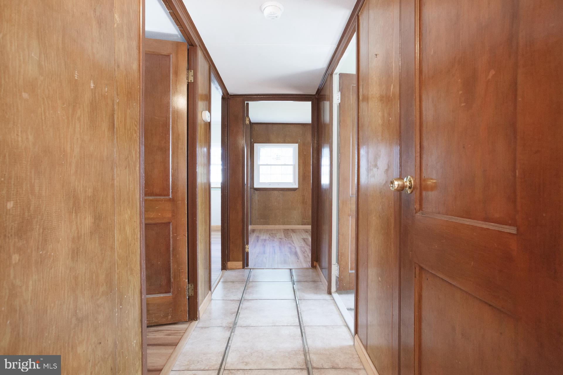 368 Devon Road Fairless Hills, PA 19030 - Photo 5 of 25 Gallery Image 5