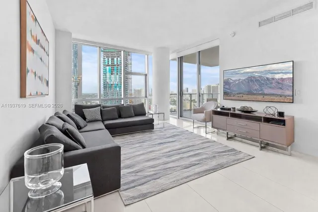 $10,999 | 851 Northeast 1st Avenue, Unit 2601, Miami, FL 33132