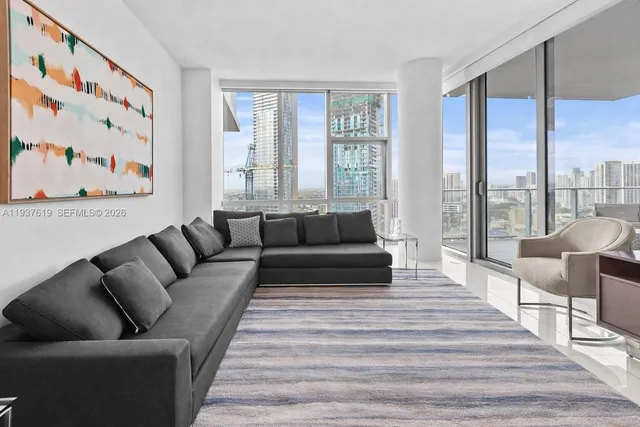 $10,999 | 851 Northeast 1st Avenue, Unit 2601, Miami, FL 33132