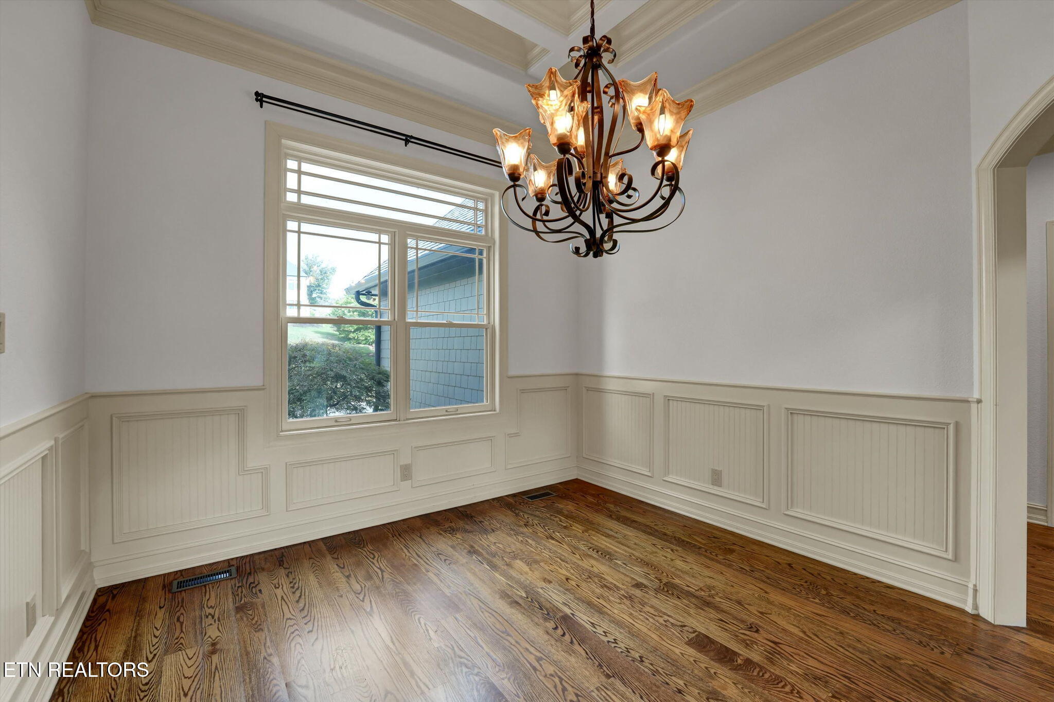 494 Chestnut Lane Loudon, TN 37774 - Photo 7 of 58 Formal Dining