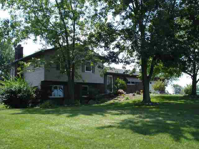 5326 South Packerton Road Warsaw, IN 46580 - Photo 1 of 7 Gallery Image 1