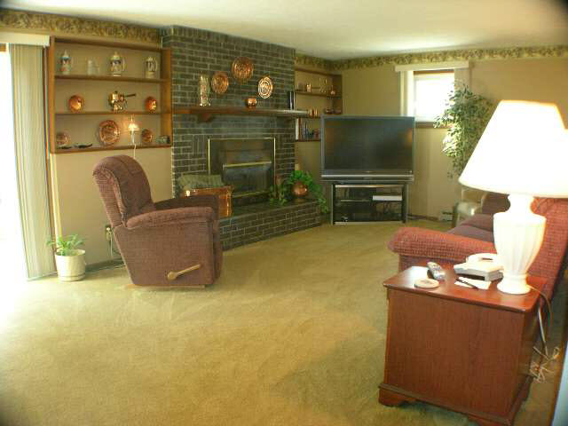 5326 South Packerton Road Warsaw, IN 46580 - Photo 6 of 7 Gallery Image 6