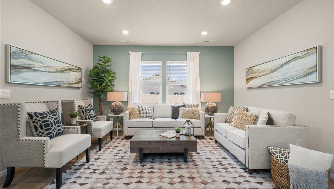 3948 South Clinton Road Spokane Valley, WA 99206 - Photo 2 of 23 Gallery Image 2