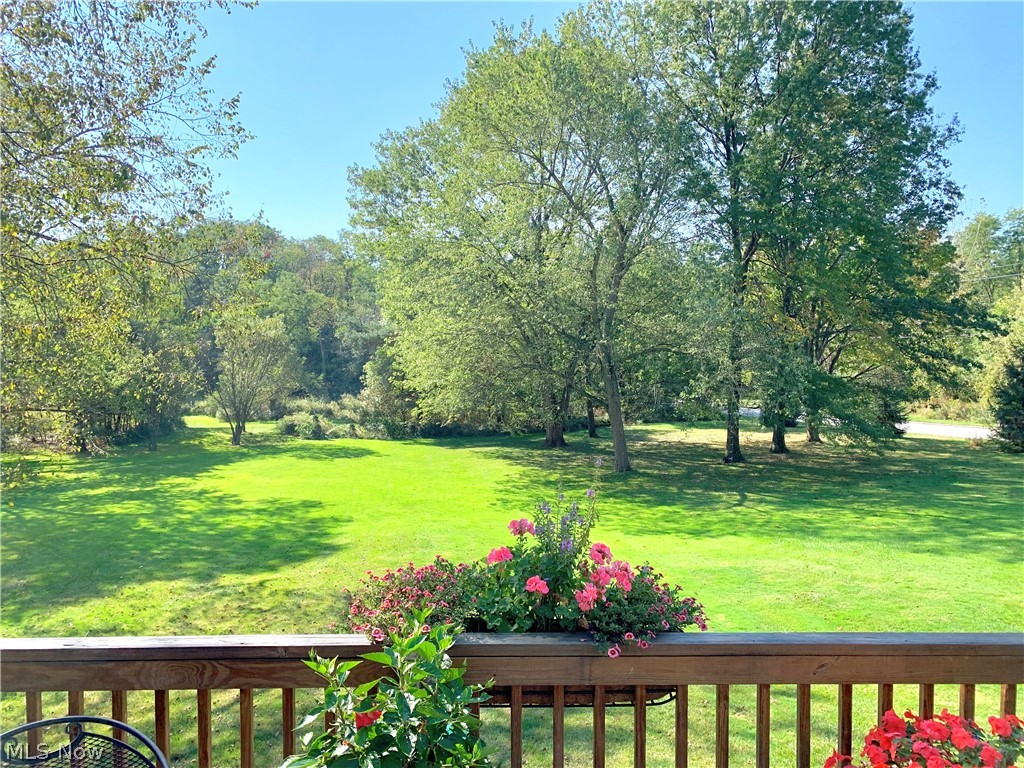 31300 Pinetree Road Cleveland, OH 44124 - Photo 34 of 35