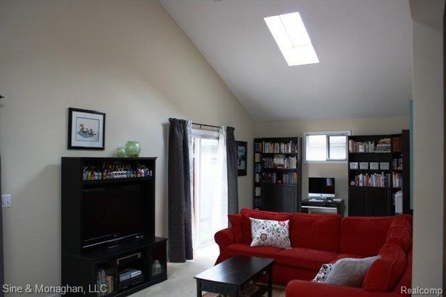 1050 Hawthorne Road Grosse Pointe, MI 48236 - Photo 3 of 24 IMG_5678.JPG