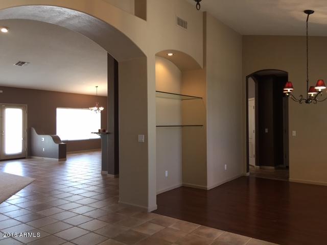 118 East Irvine Road Phoenix, AZ 85086 - Photo 12 of 61 Front Entry & Dining