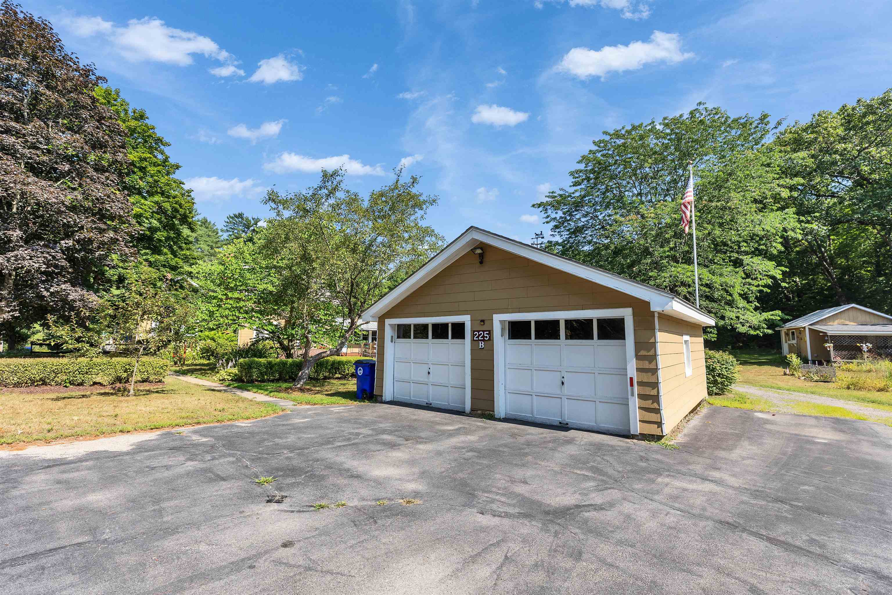 225 B Goffstown Back Road Goffstown, NH 03045 - Photo 2 of 59 Gallery Image 2